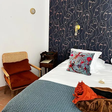 Hotel Maison Bagatelle 4*