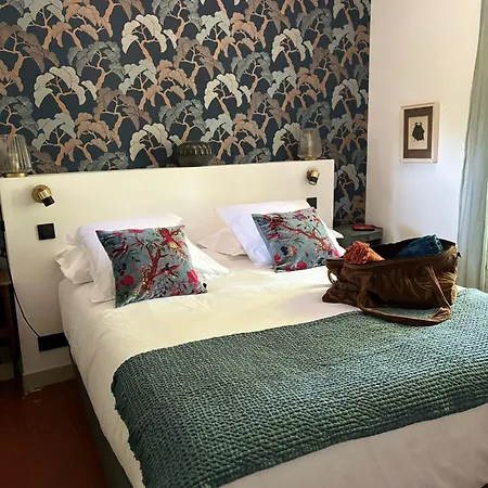 Hotel Maison Bagatelle 4*