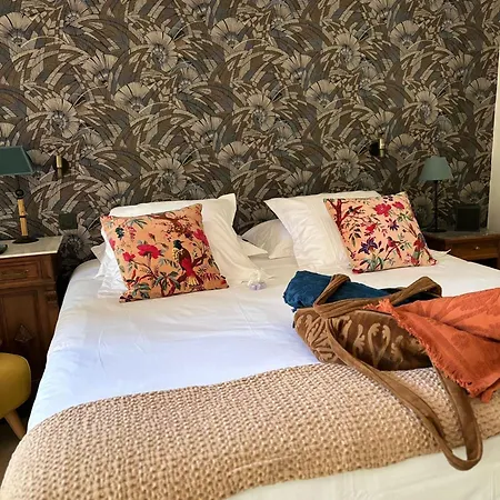 Hotel Maison Bagatelle 4*